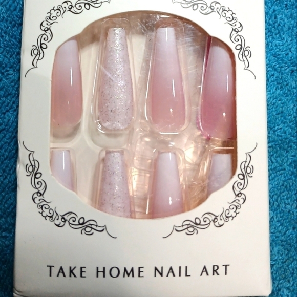 Long pink silver glitter coffin shape press on nails 24 piece kit new - Picture 1 of 1